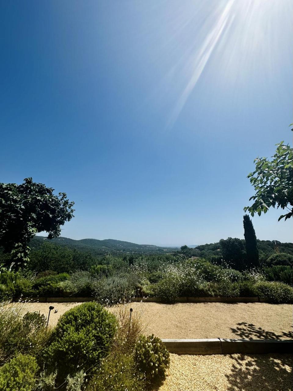 Le Mas Saint Michel Grimaud Bed & Breakfast Eksteriør bilde