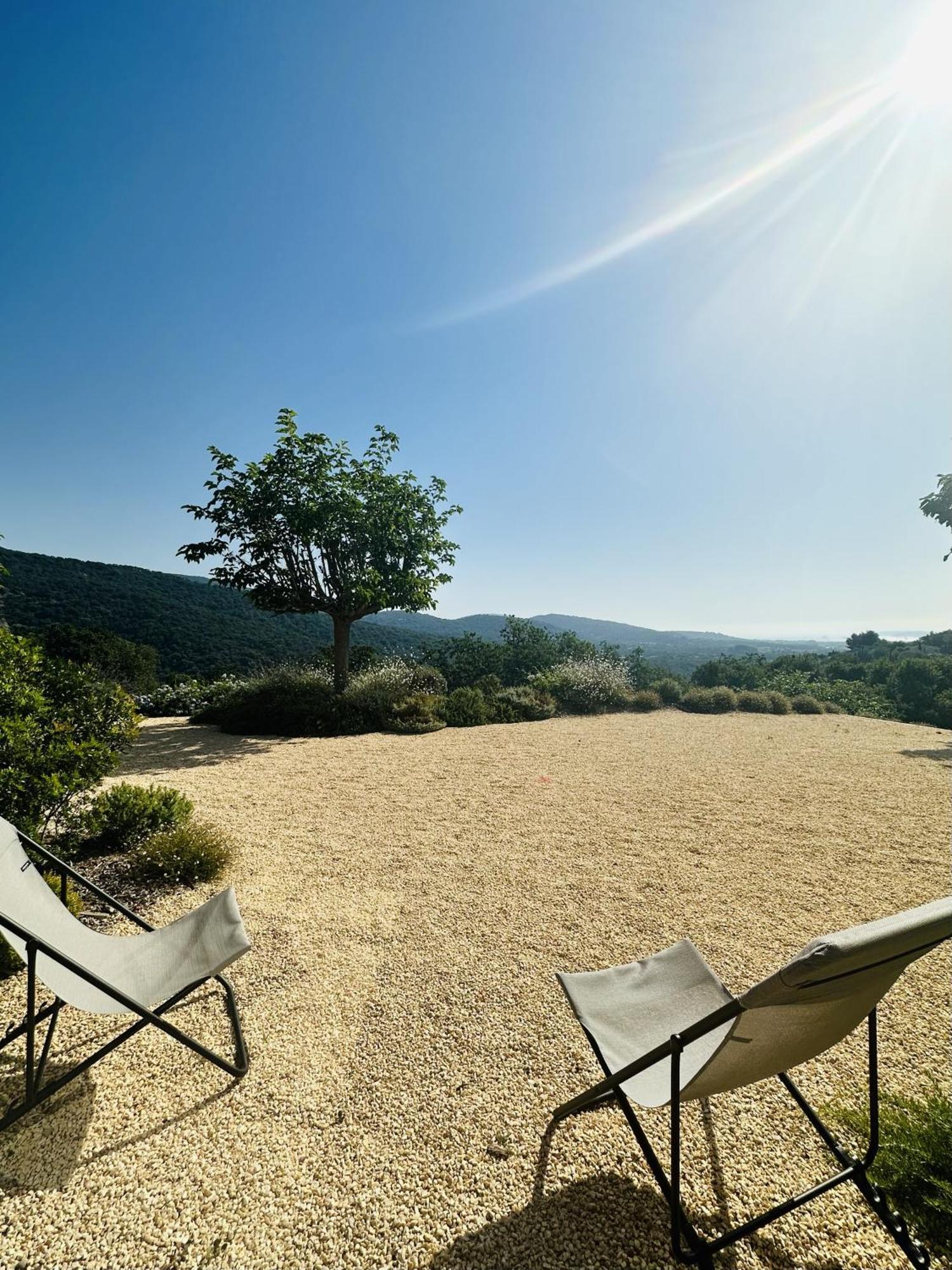 Le Mas Saint Michel Grimaud Bed & Breakfast Eksteriør bilde